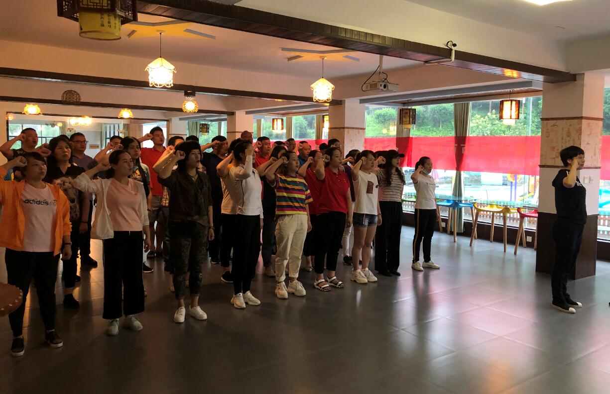 1596509648886384.jpg 1596509648886384.jpg